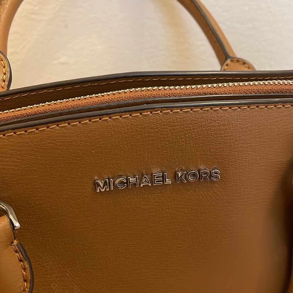 Michael Kors Tan Hand Bag - Picture 6 of 12